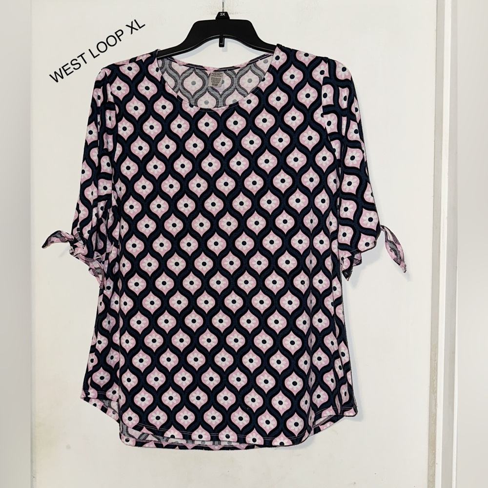 West Loop Pink and Blue Floral Blouse NWOT SZ XL